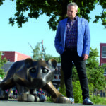 Bergha lion leeuw by master sculptor Patrick Beverloo